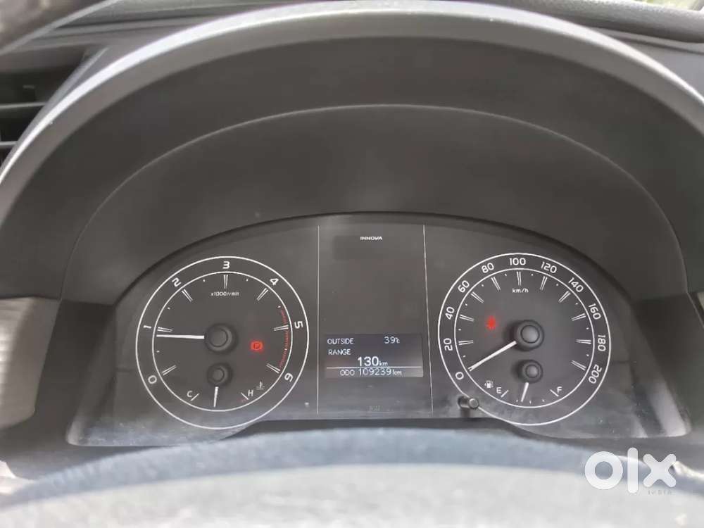 Toyota Innova Crysta [2020-ongoing] 2.7 Gx Mt 7 Str, 2023, Petrol