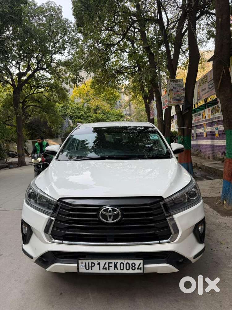 Toyota Innova Crysta 2.4 V, 2023, Diesel