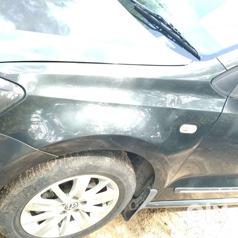 Volkswagen Polo 2015 Petrol 76528 Km Driven