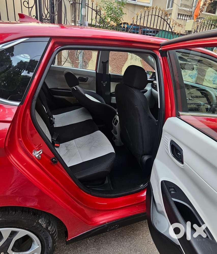 Hyundai I20 Petrol Spotz, 2024, Petrol