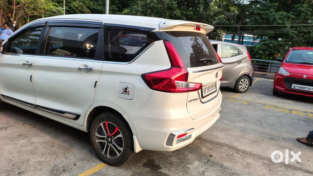 Maruti Suzuki Ertiga Zxi (o) Cng [2022-2023], 2023, Cng & Hybrids