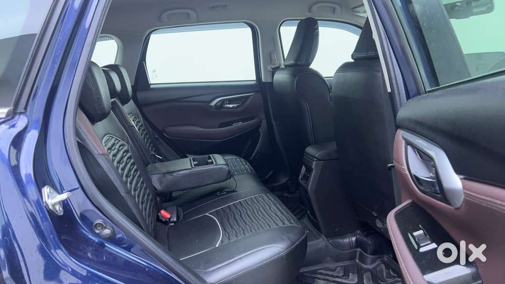 Maruti Suzuki Grand Vitara 1.5 Zeta Cng, 2023, Cng & Hybrids