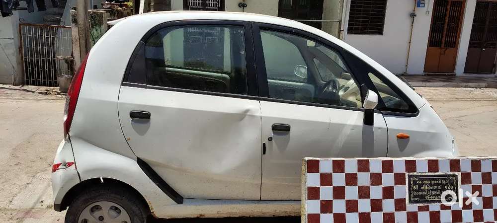 Tata Nano Xt Petrol 2015