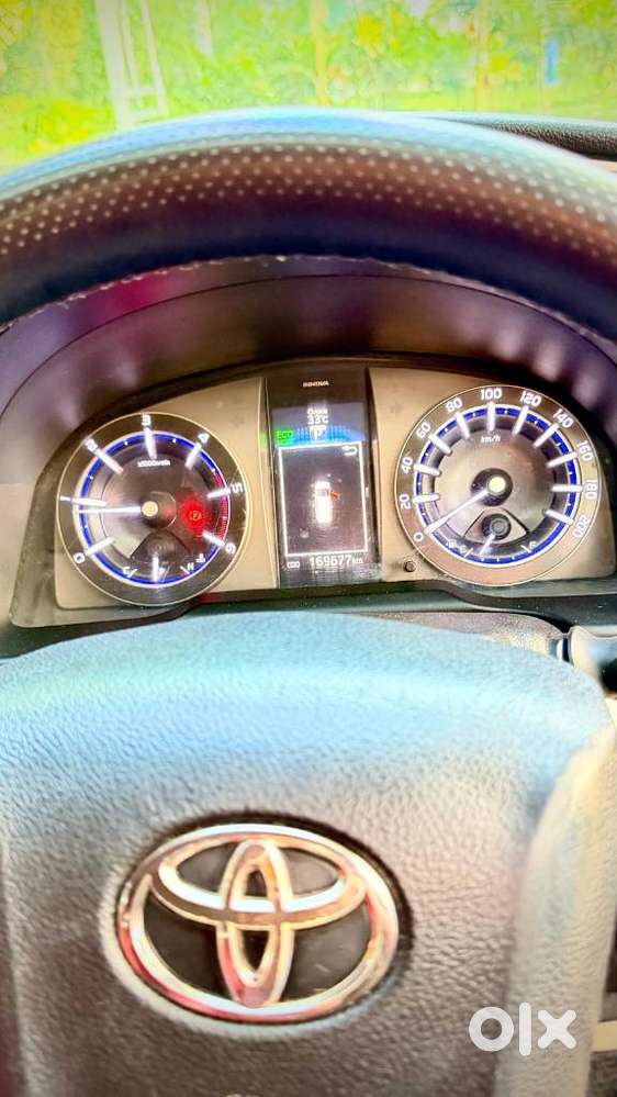 Toyota Innova Crysta 2.8z Automatic, 2016, Diesel