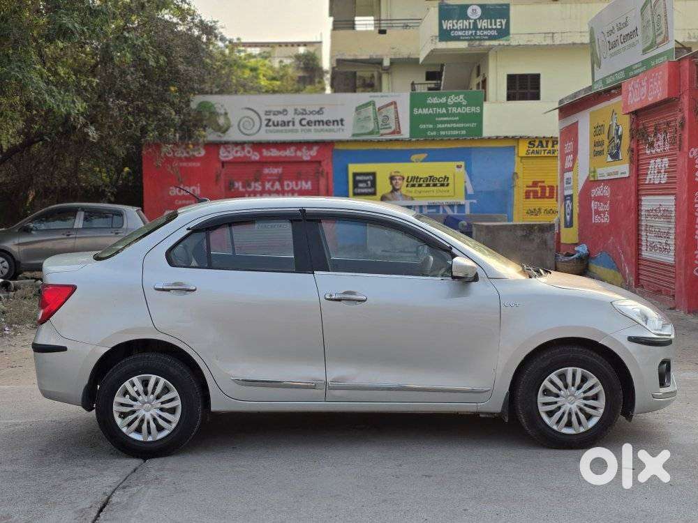 Maruti Suzuki Swift Dzire 1.2 Vxi Bsiv, 2018, Petrol