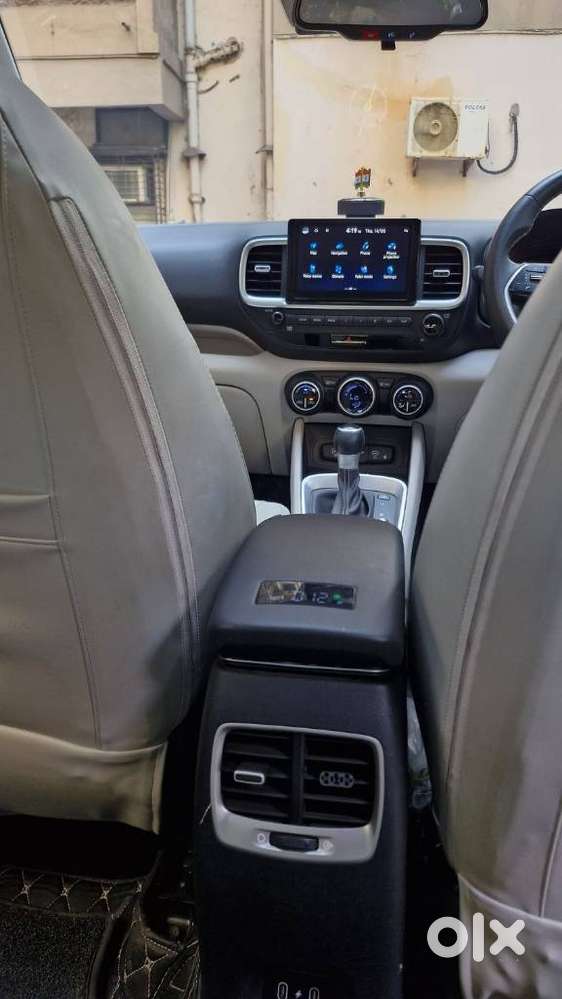 Hyundai Venue 1.0 Sx (o) Turbo Dct, 2024, Petrol