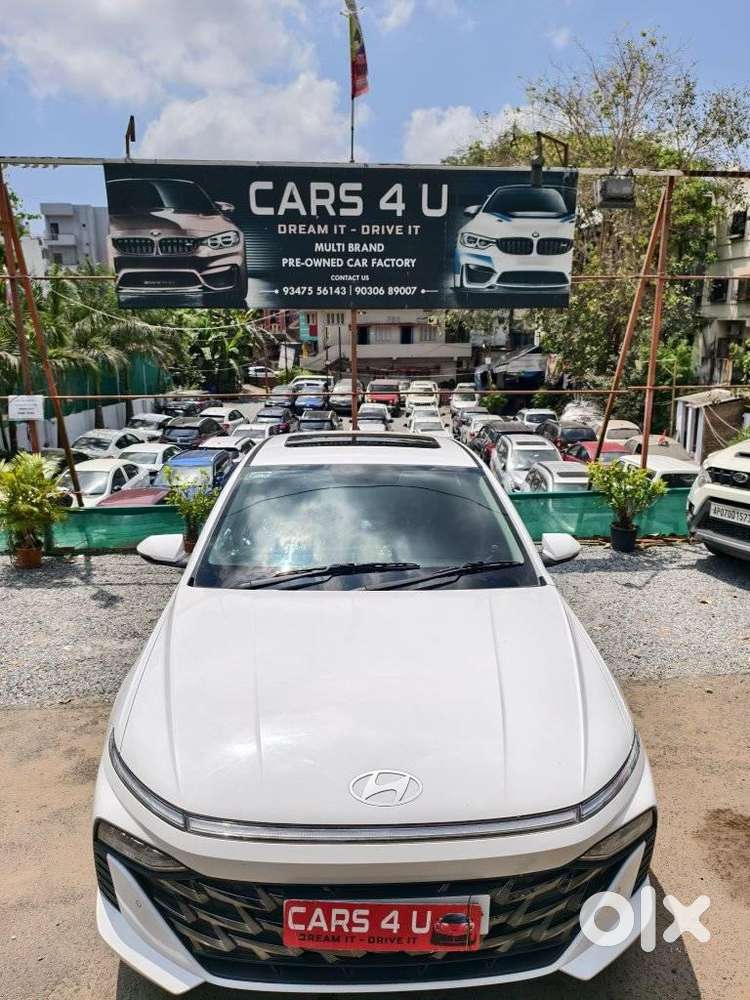 Hyundai Verna 1.5 Mpi Mt Sx (o), 2024, Petrol