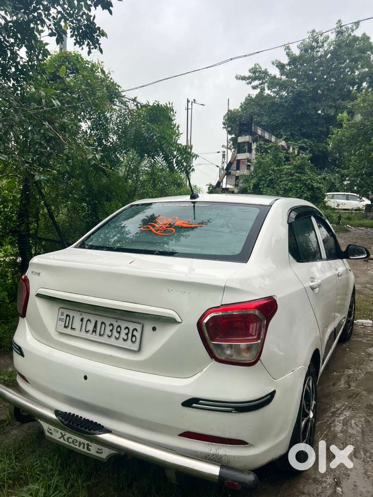 Hyundai Xcent Petrol 2016