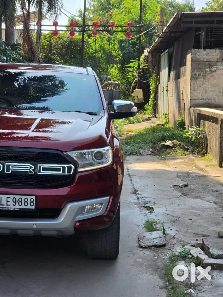 Ford Endeavour 3.2 Titanium At 4x4, 2017, Diesel