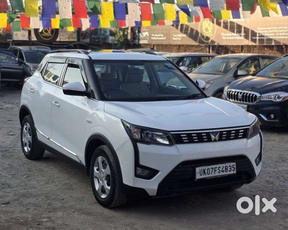 Mahindra Xuv300 W6, 2024, Petrol
