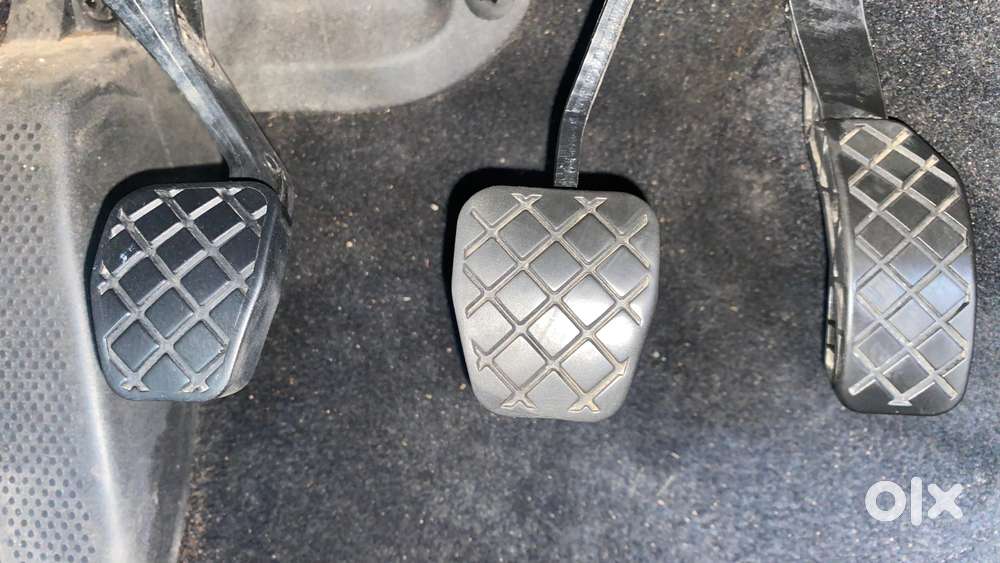 Skoda Rapid 1.6 Mpi Mt Elegance Plus, 2015, Petrol