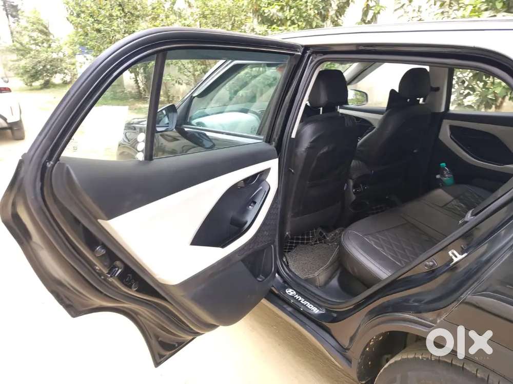Doctor Driven Well Maintained Hyundai Creta,black Colors, For Sale