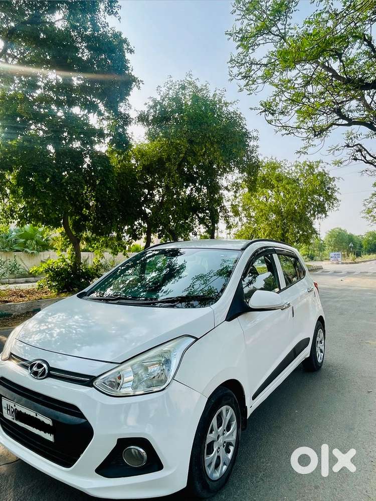 Hyundai Grand I10 Sportz 2016/17 2nd Owner Diesel