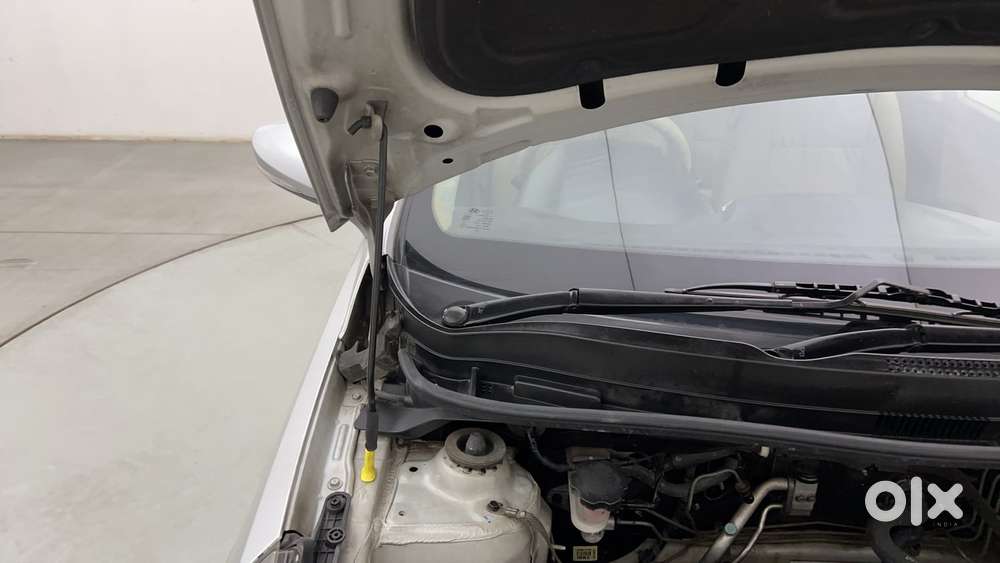 Hyundai Verna 1.6 Sx Vtvt, 2016, Petrol