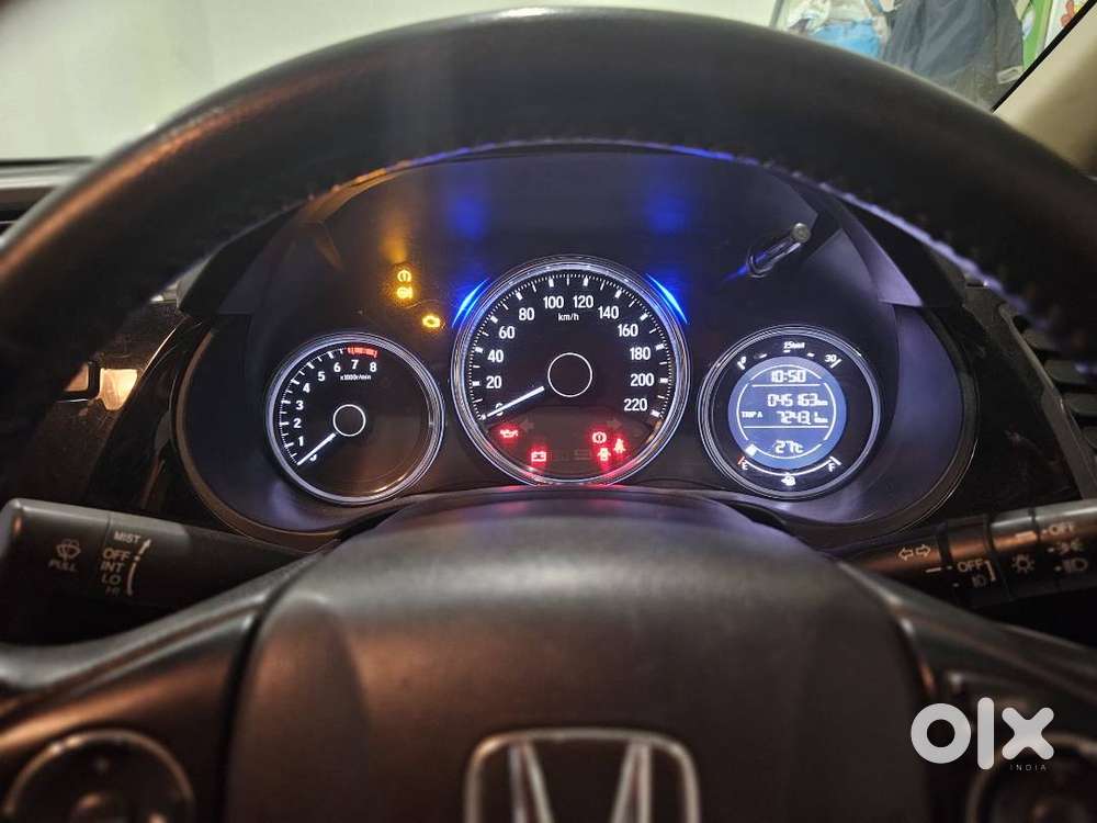 Honda City V Mt Sunroof 2018