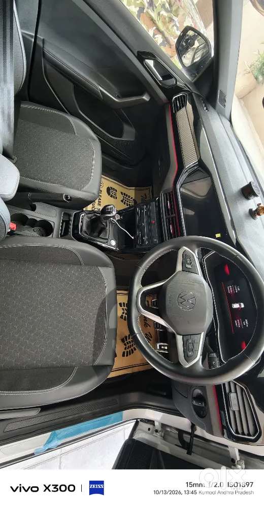 Volkswagen Taigun 1.0 Mt