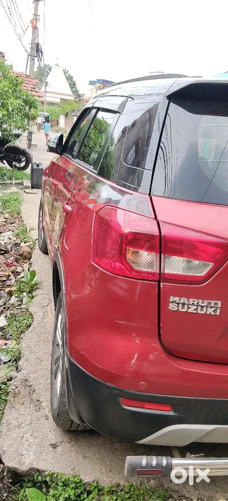 2016 Maruti Suzuki Brezza Zdi+ Dual Tone
