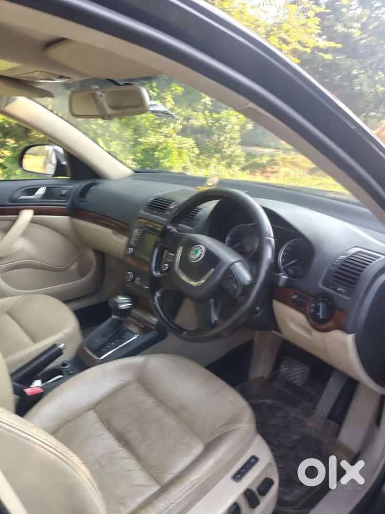 Skoda Laura Ambiente Diesel 2013