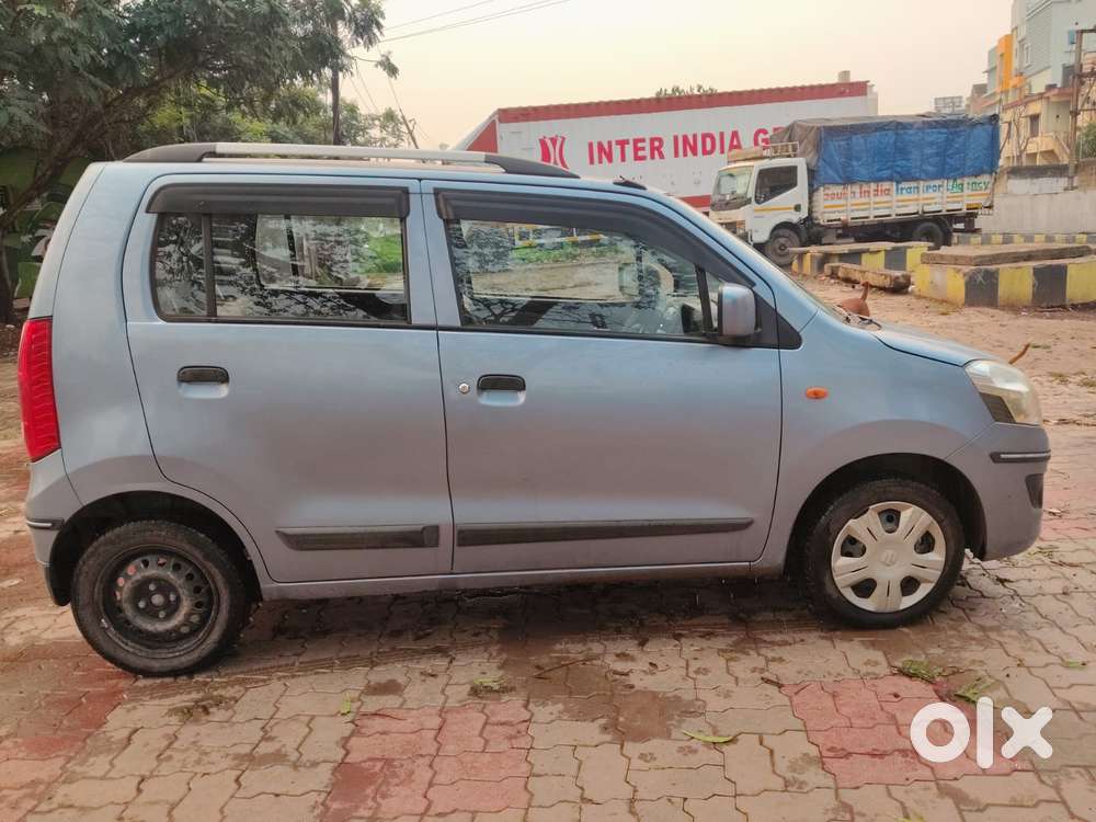 Maruti Suzuki Wagon R Vxi Mt 1.0l, 2018, Petrol