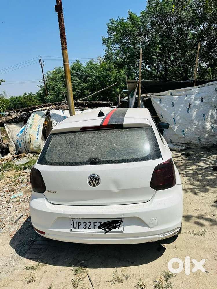 Volkswagen Polo 2015 Cng & Hybrids Well Maintained