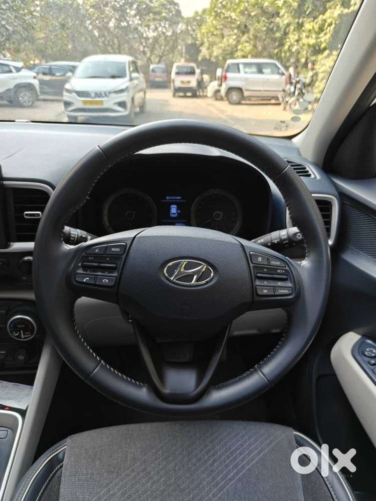 Hyundai Venue Sx Dual Tone Turbo, 2020, Petrol