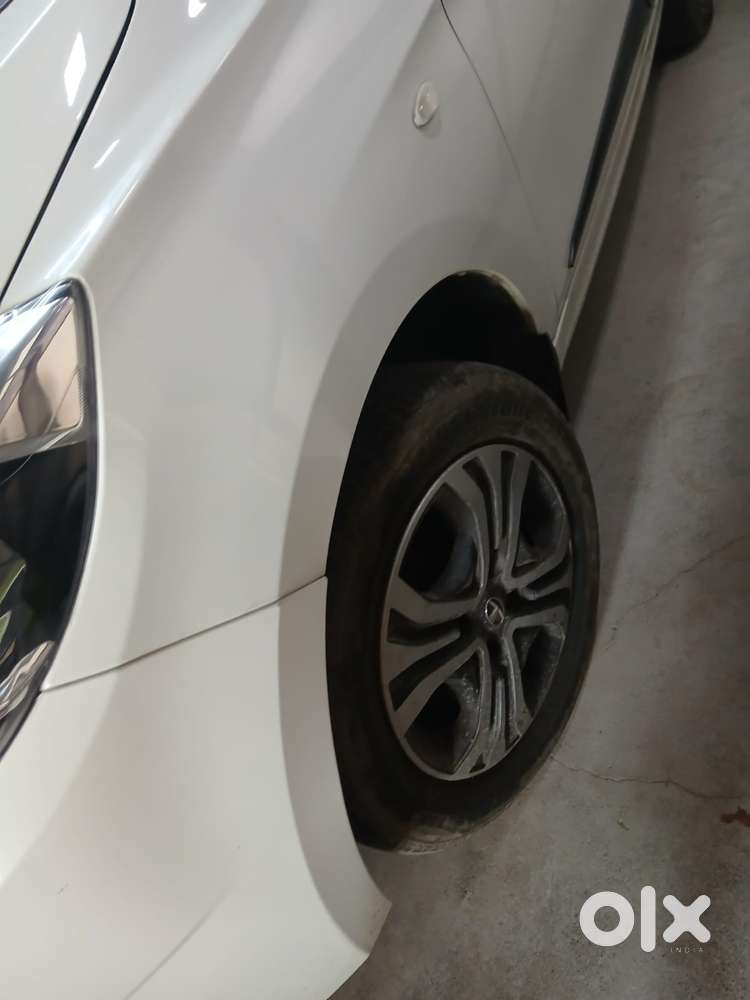 Tata Tiago 1.2 Revotron Xza, 2019, Petrol