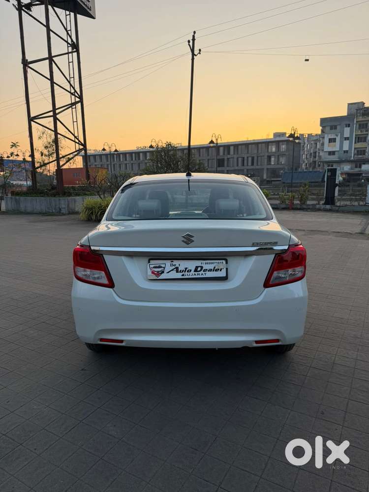 Maruti Suzuki Dzire 1.2 Vxi, 2023, Petrol