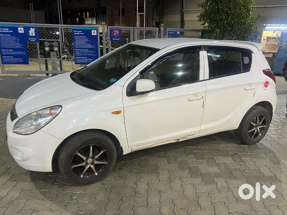 Hyundai I20 Magna 2010 Model