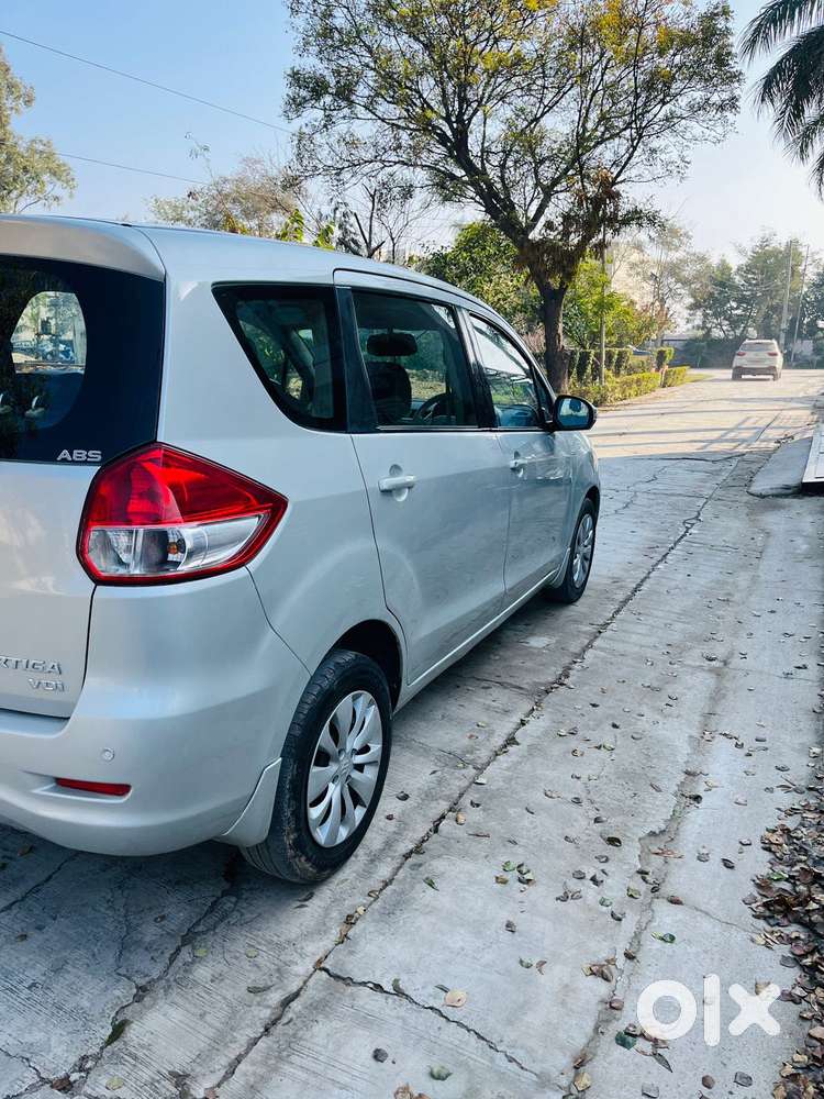 Maruti Suzuki Ertiga 2012-2015 Vdi, 2015, Diesel