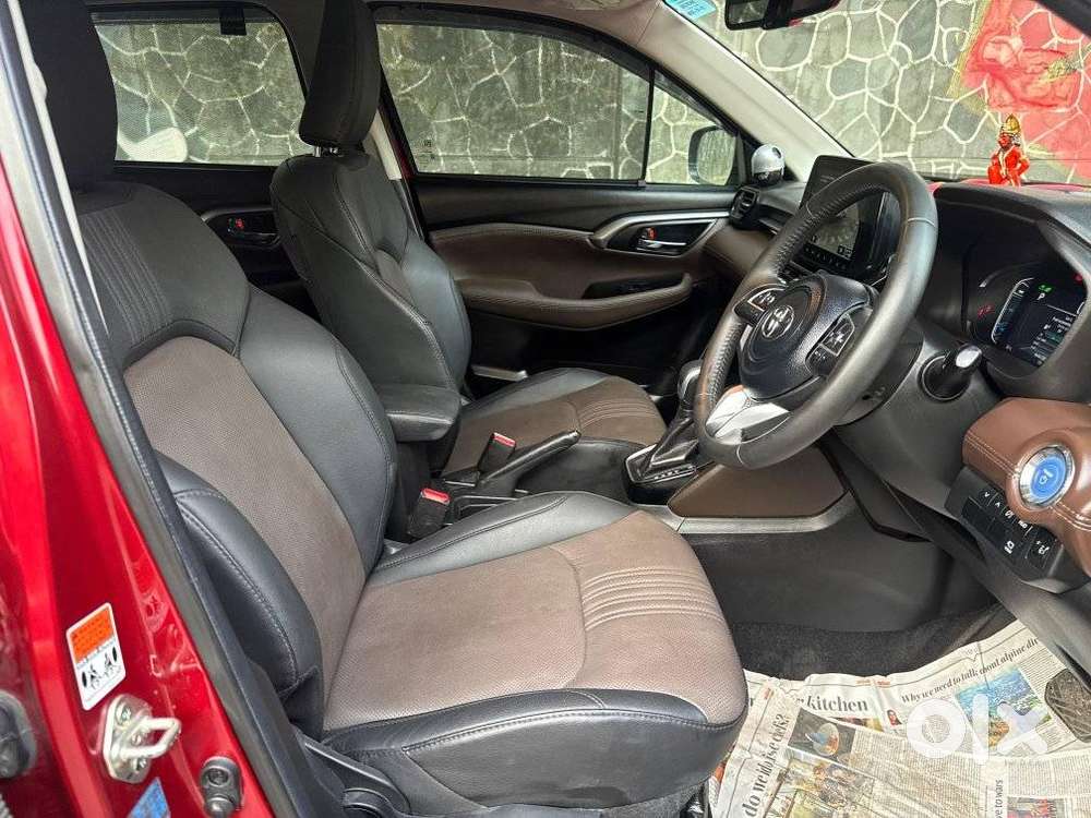 Toyota Urban Cruiser Hyryder 1.5 V Hybrid, 2024, Cng & Hybrids