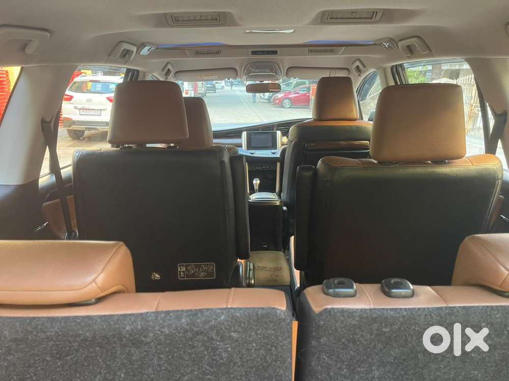 Toyota Innova Crysta 2.8z Automatic, 2018, Diesel