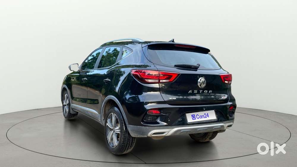 Mg Astor 1.5 Savvy Cvt S Red, 2022, Petrol