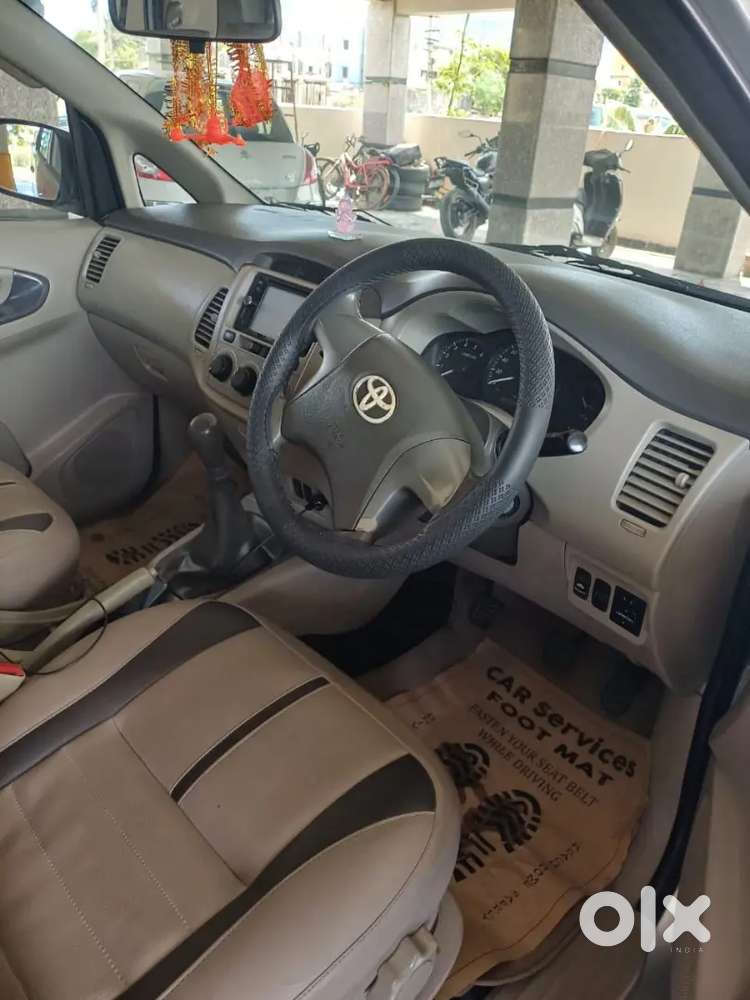 Toyota Innova 2013 Diesel Well Maintained
