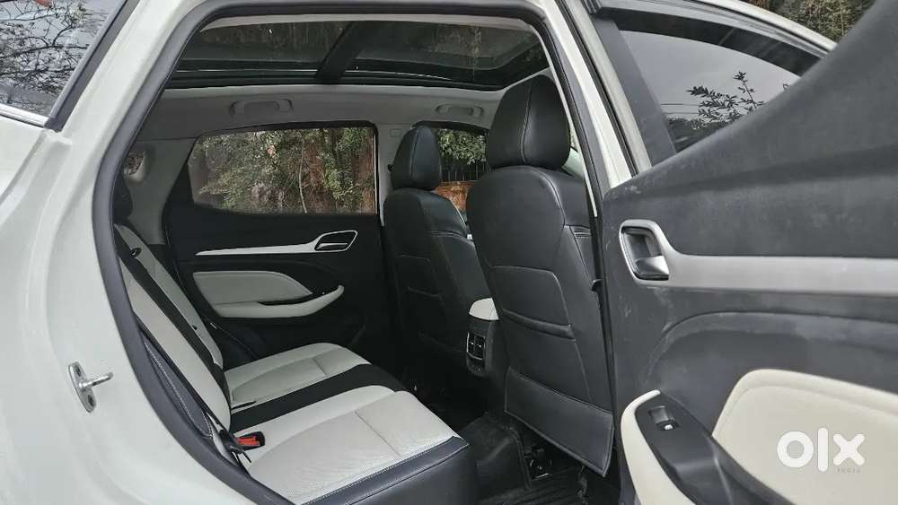Mg Astor 2022 Petrol Sharp Mt