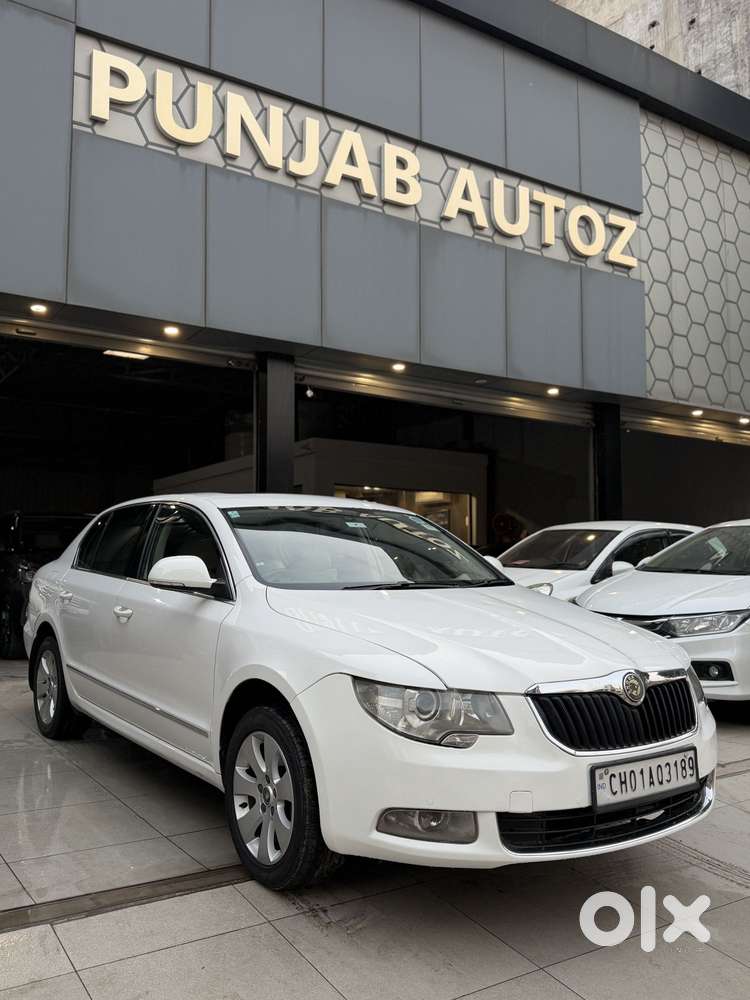 Skoda Superb Elegance 2.0 Tdi Cr At, 2012, Diesel