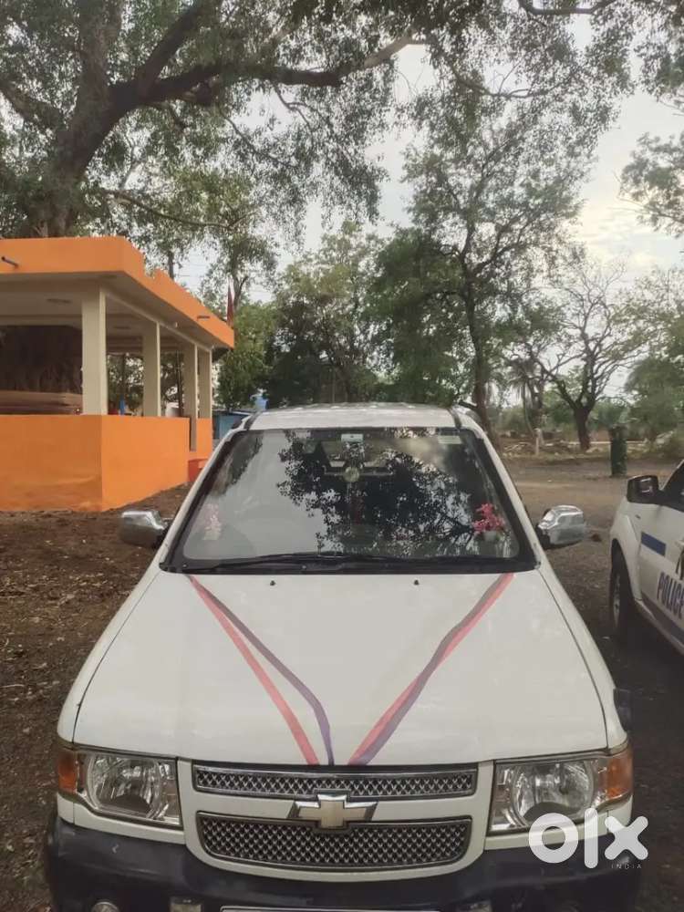 Chevrolet Tavera 2014