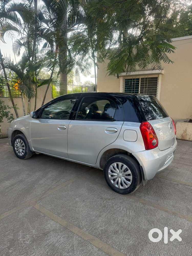 Toyota Etios Liva 2012 Diesel 60000 Km Driven