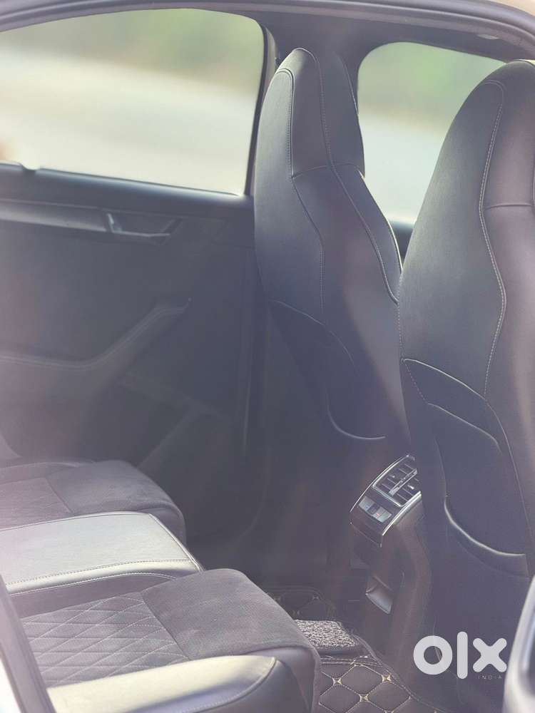 Skoda Superb 2.0 Sportline Tsi At, 2020, Petrol