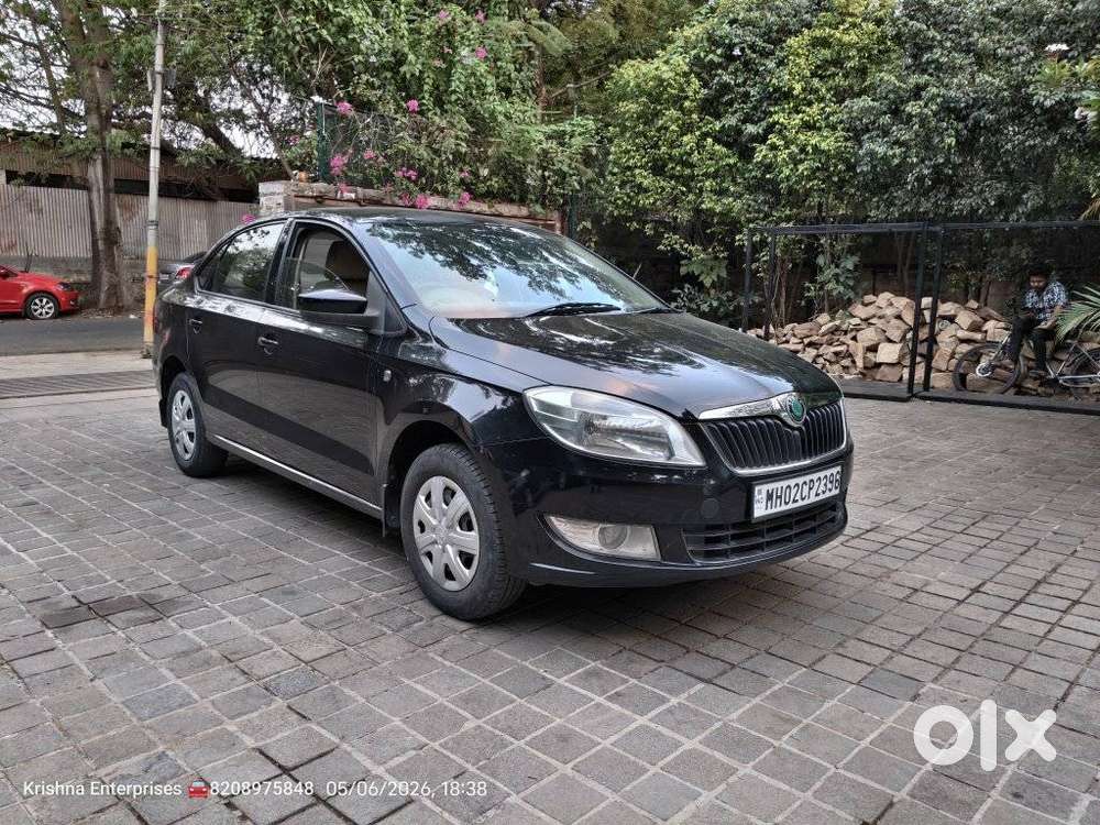 Skoda Rapid 1.6 Mpi Ambition, 2012, Petrol