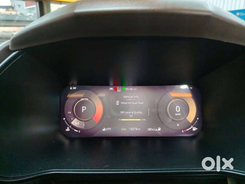 Tata Safari Accomplished Plus Dark Edition At, 2024, Diesel