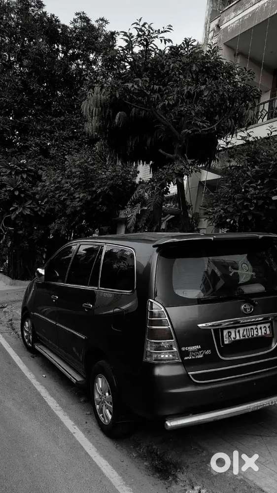 Toyota Innova 2.5 Vx 2011