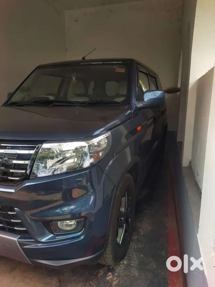 Mahindra Bolero Neo N11