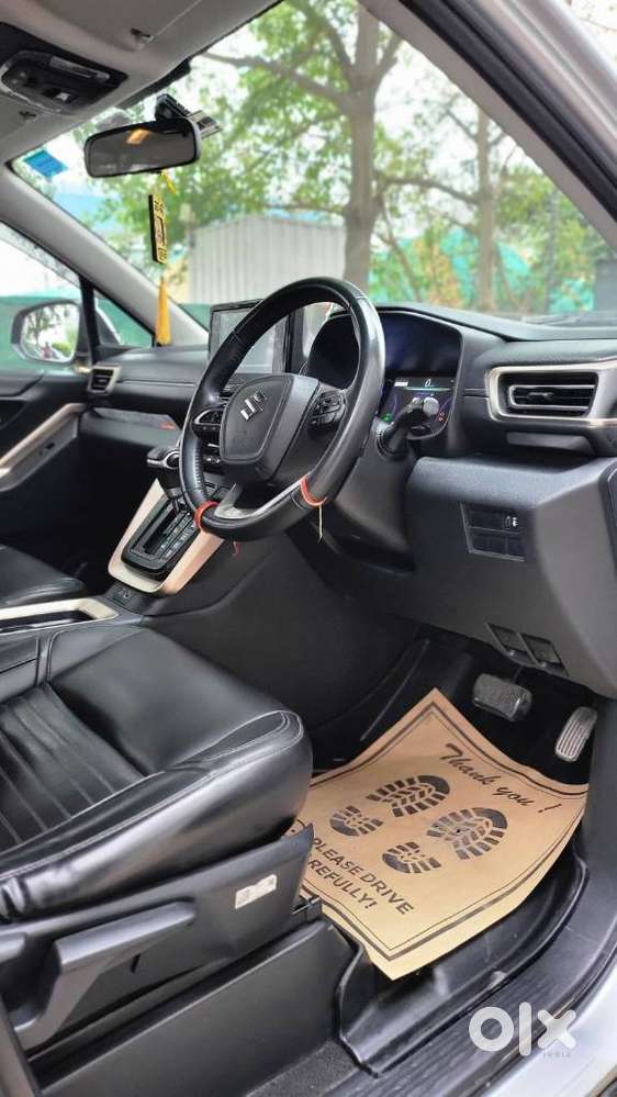 Maruti Suzuki Invicto Zeta Plus 7str, 2023, Petrol