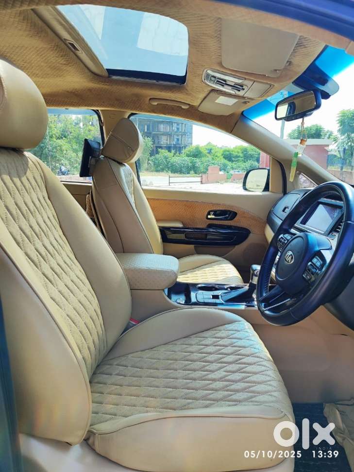 Kia Carnival Limousine Plus 7 Str, 2020, Diesel