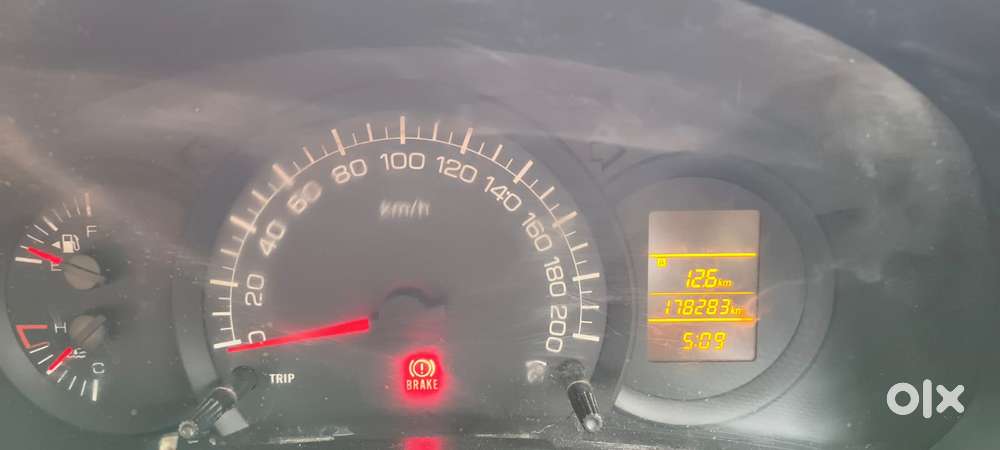 Maruti Suzuki Swift Dzire Vdi (o), 2018, Diesel