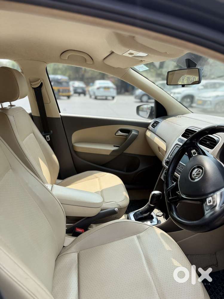 Volkswagen Vento 1.2 Tsi Highline Plus At, 2015, Petrol
