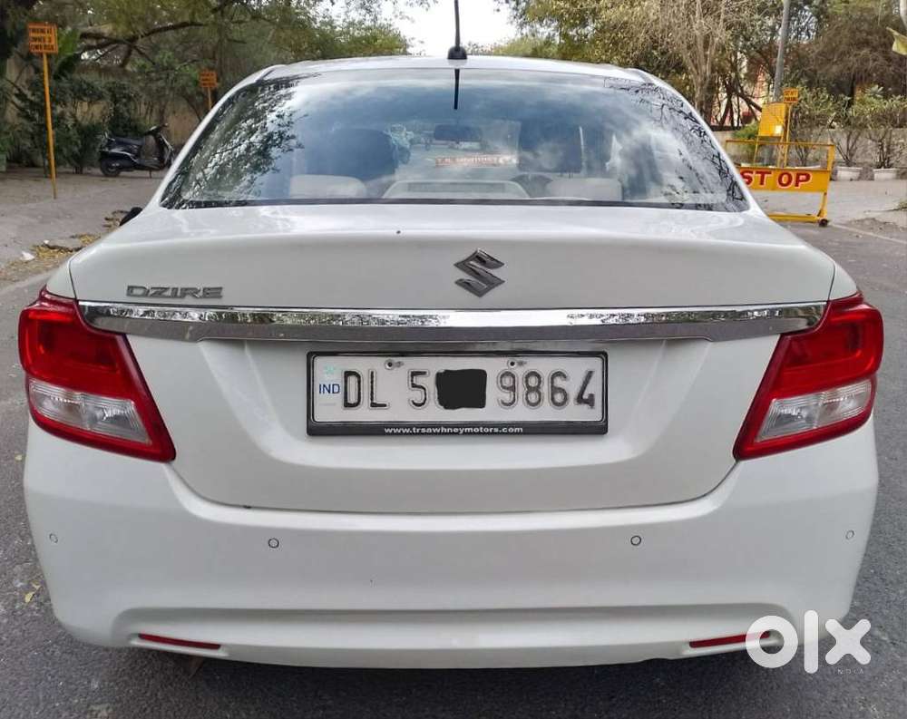 Maruti Suzuki Swift Dzire Vxi Optional, 2023, Petrol