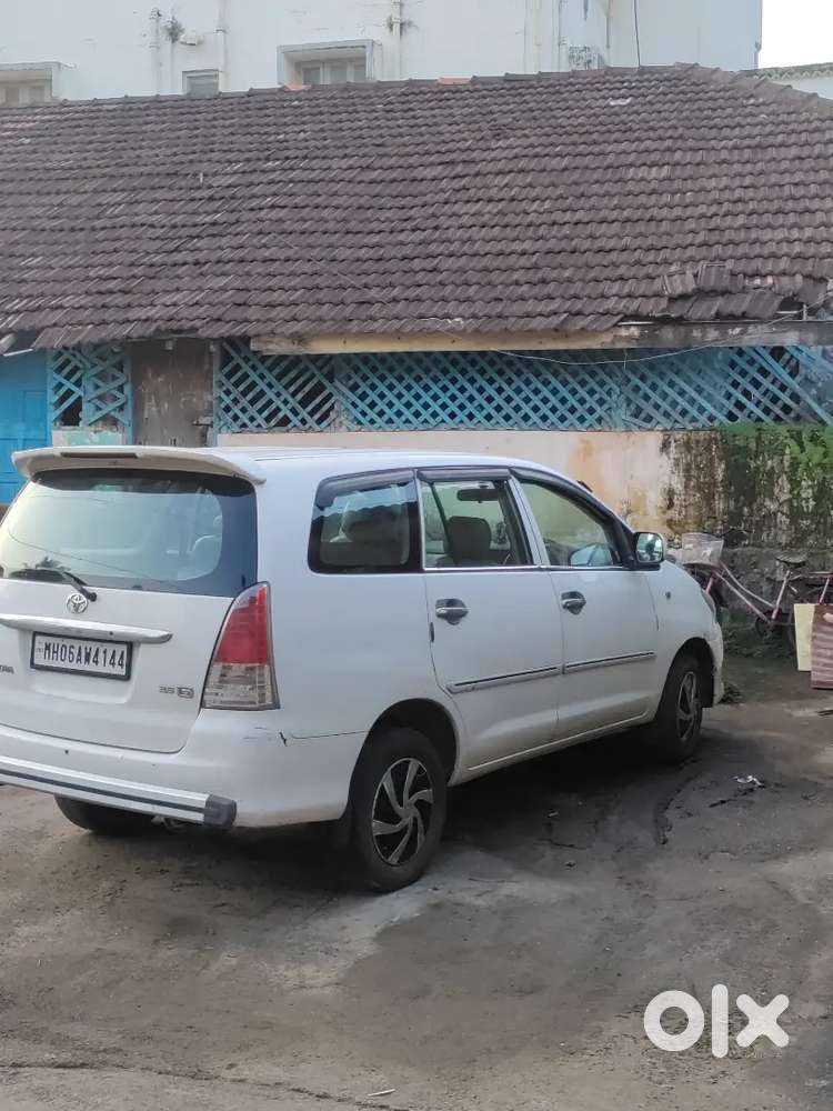 Toyota Innova 2.5 Gx 2010