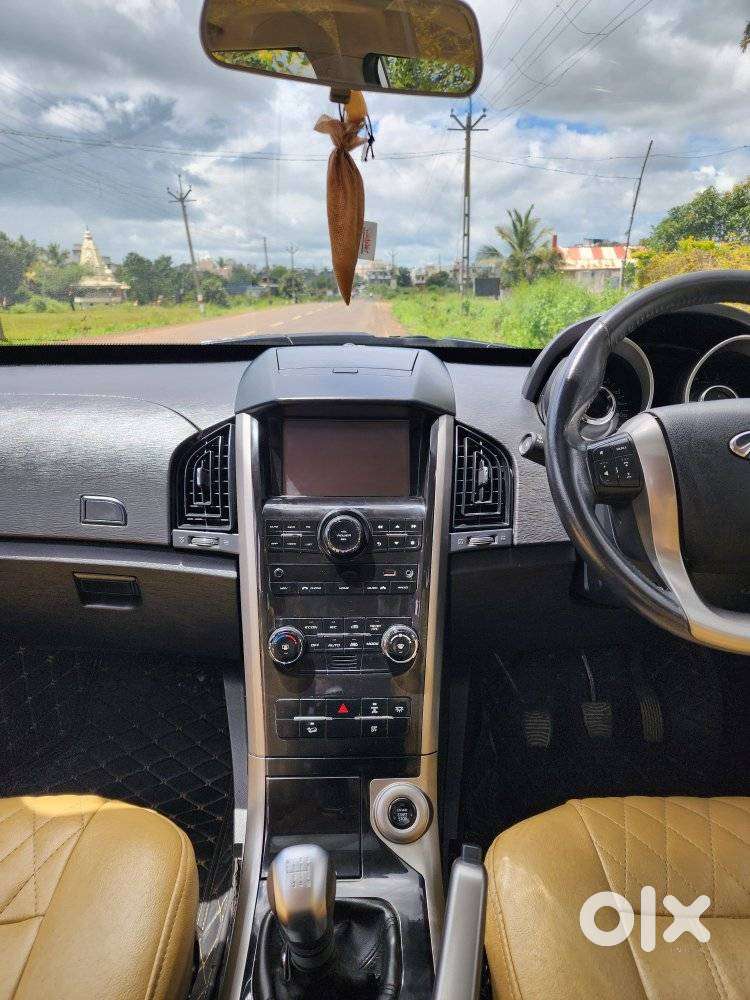 Mahindra Xuv500 W9, 2019, Diesel