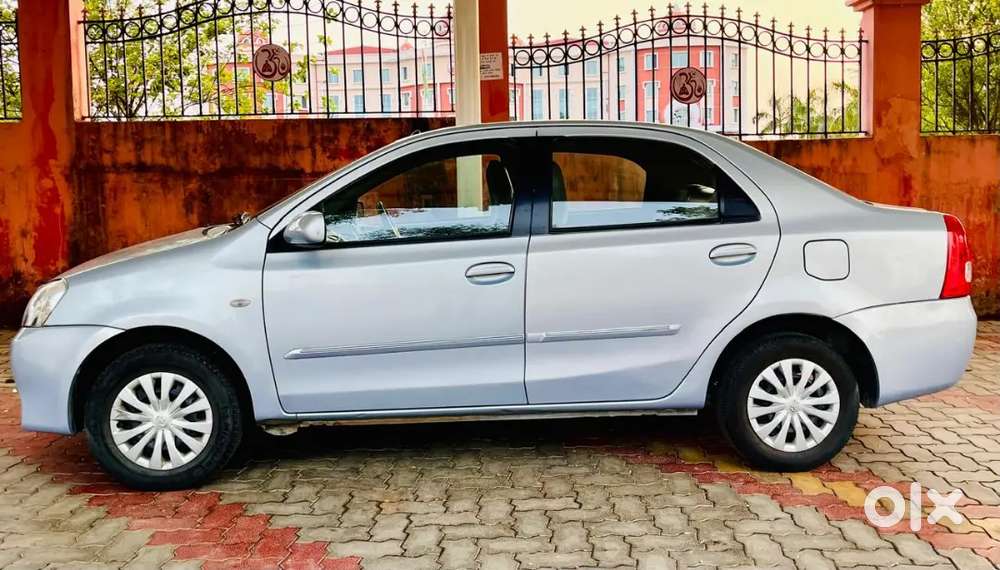 Toyota Etios Vx D 2011